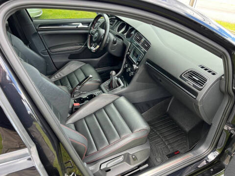 2017 Volkswagen Golf GTI Autobahn