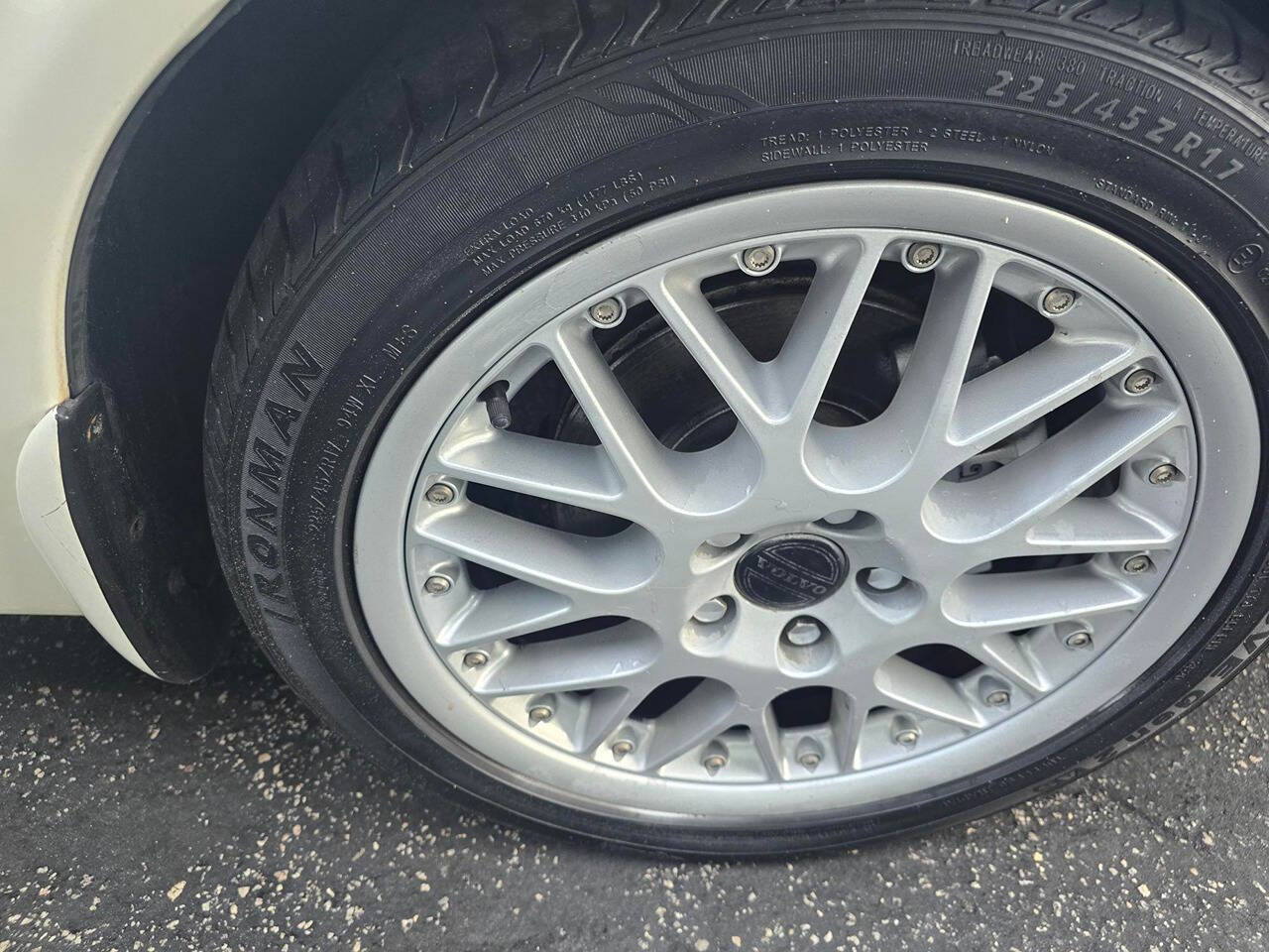 2003 Volvo C70 8