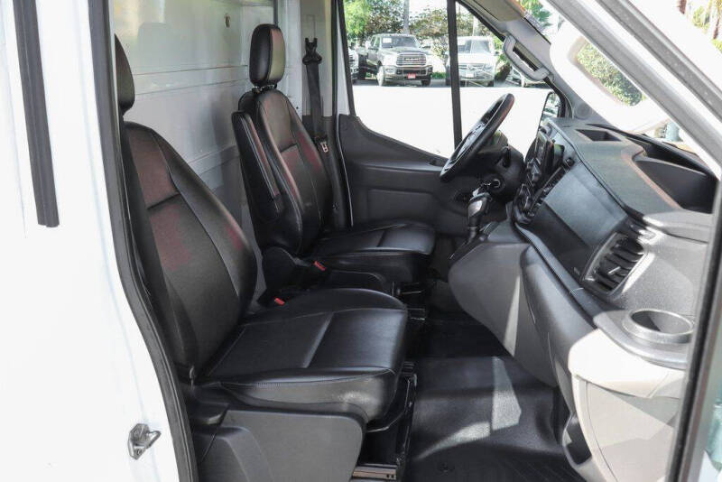 2022 Ford Transit