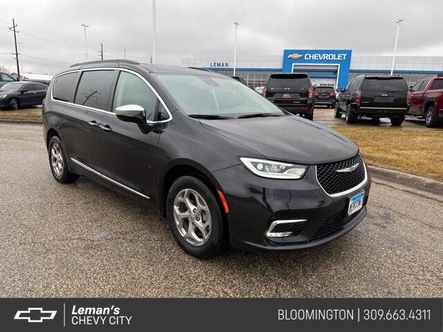 2023 Chrysler Pacifica for sale at Leman's Chevy City in Bloomington IL