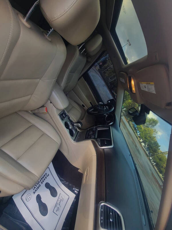 2017 Jeep Grand Cherokee Overland