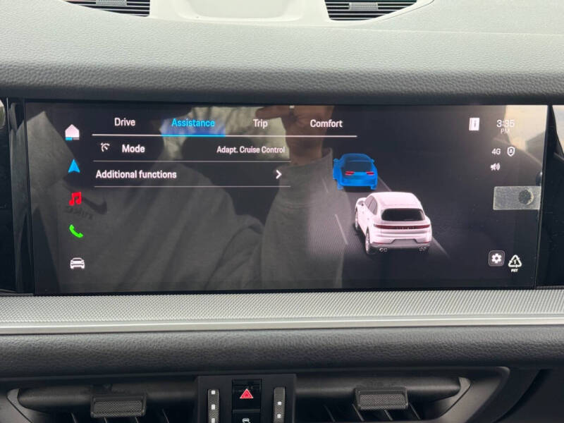 2024 Porsche Cayenne