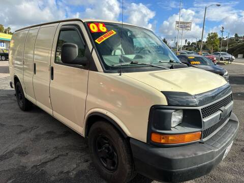 2006 Chevrolet Express for sale at 1 NATION AUTO GROUP in Vista CA