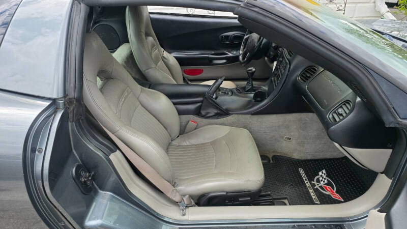 2003 Chevrolet Corvette