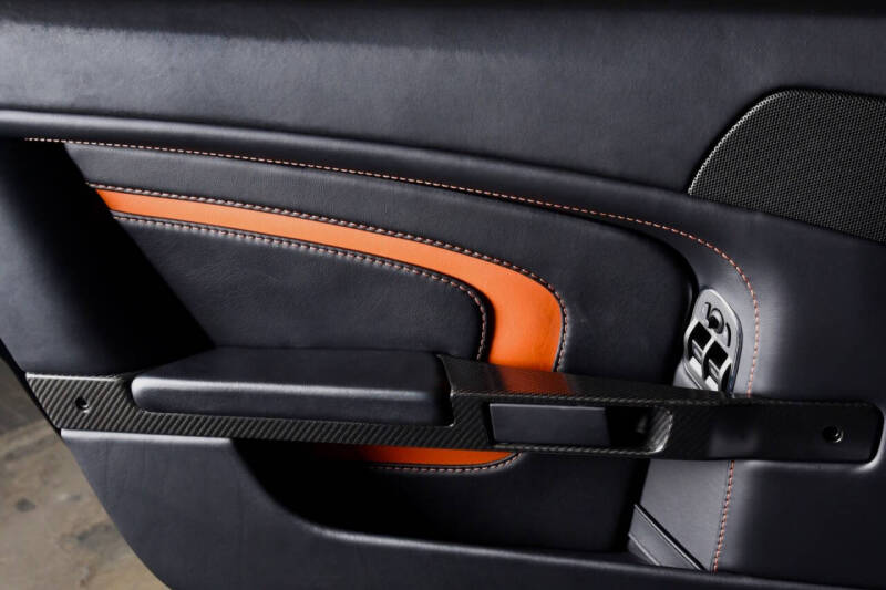 2017 Aston Martin V12 Vantage S Roadster