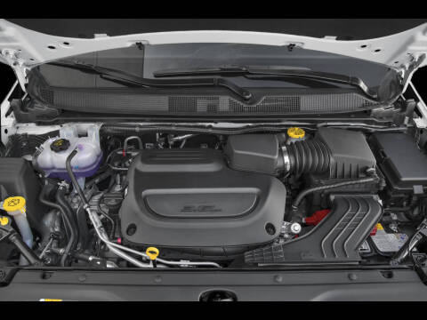 2025 Chrysler Voyager LX