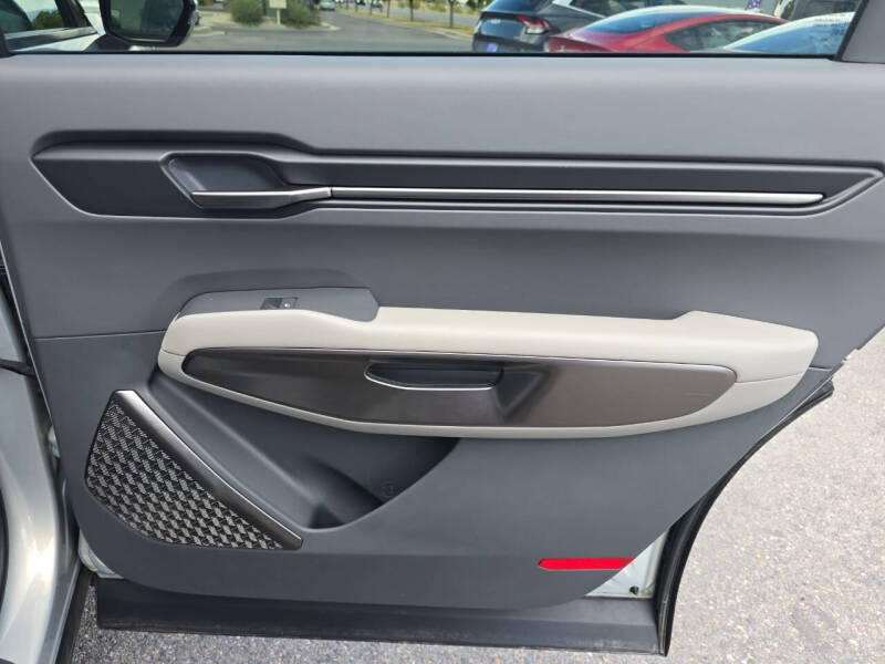 2024 Kia EV9 Wind