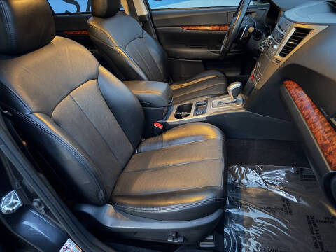 2011 Subaru Outback 2.5i Limited