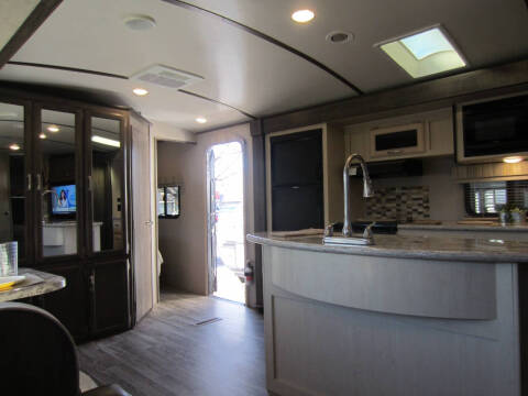 2019 Winnebago MInnie Plus Series 29DDBH