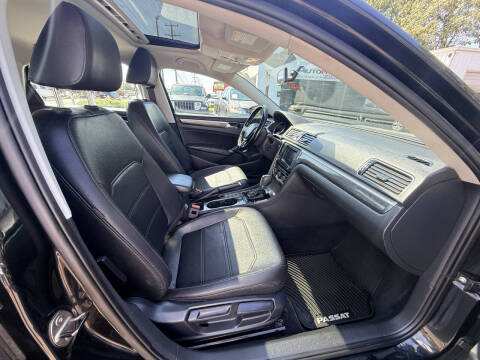 2017 Volkswagen Passat 1.8T SE