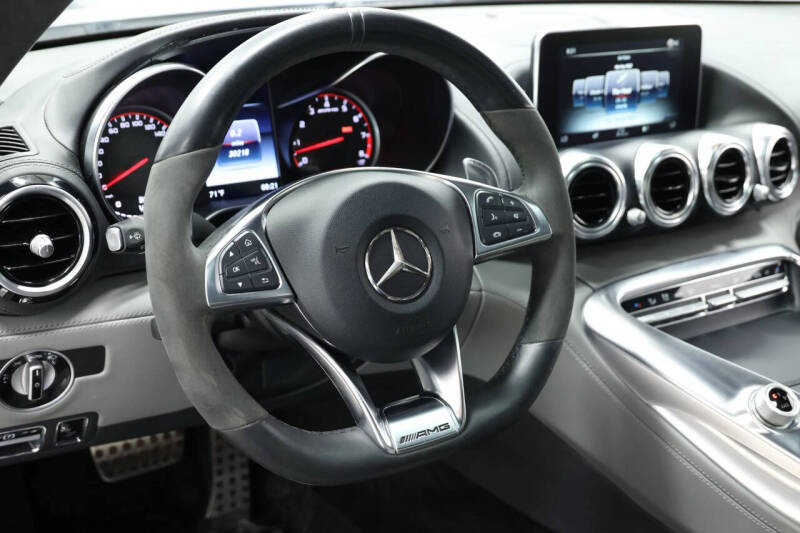 2016 Mercedes-Benz AMG GT S