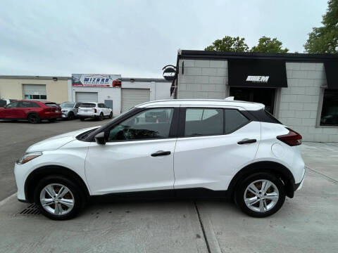 2021 Nissan Kicks S