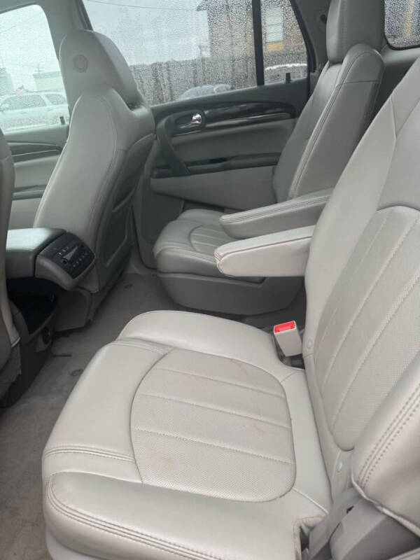 2017 Buick Enclave Leather