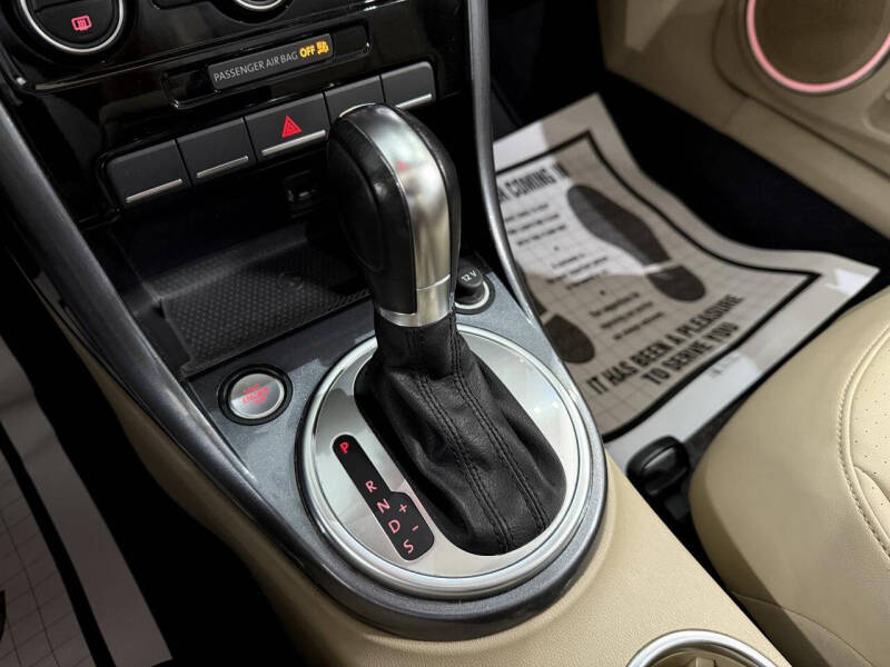 2018 Volkswagen Beetle 2.0T SE