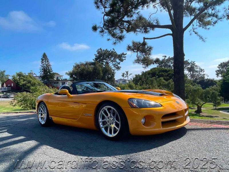 2003 Dodge Viper SRT-10
