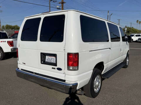 2014 Ford E-Series E-350 SD XLT
