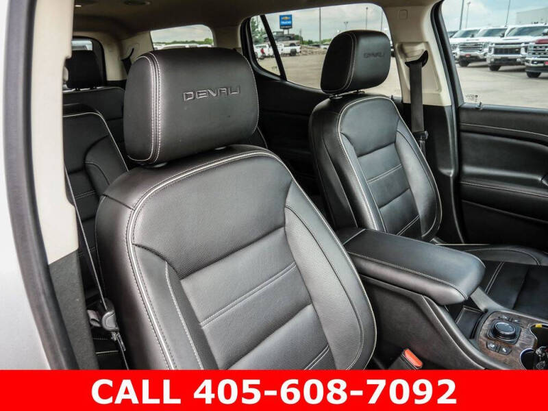 2020 GMC Acadia Denali