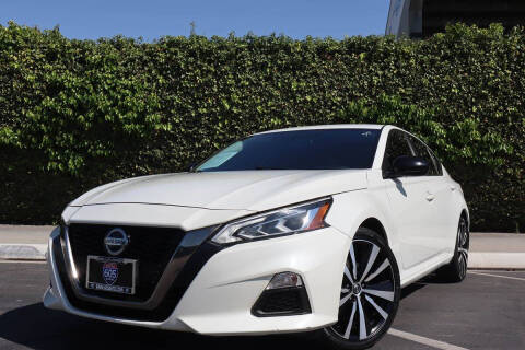2019 Nissan Altima for sale at Southern Auto Finance in Bellflower CA