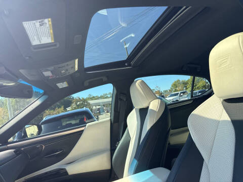 2022 Lexus ES 350 F SPORT