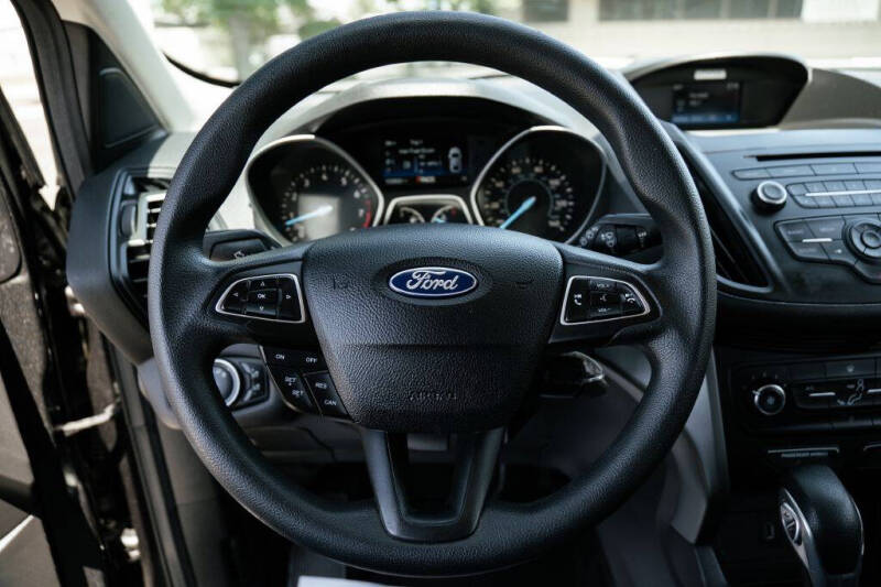 2017 Ford Escape S
