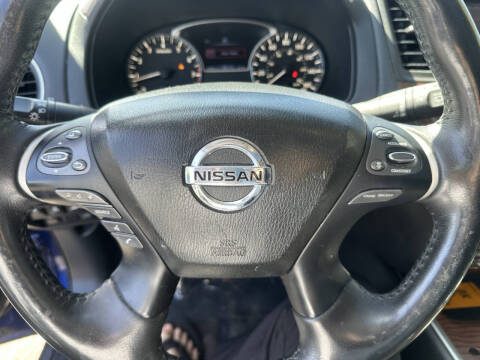 2020 Nissan Pathfinder Platinum