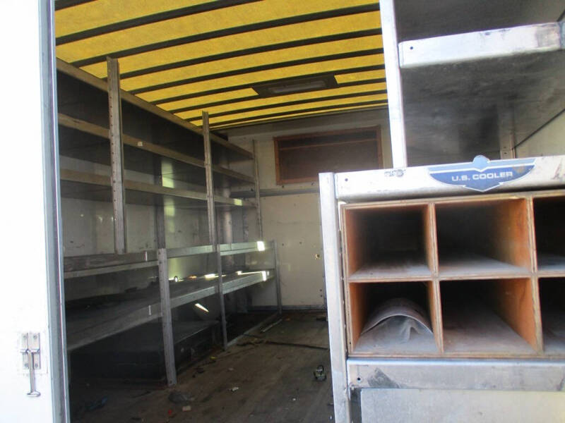 2015 Utilimaster Utilimaster Van Box