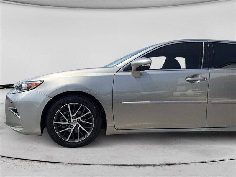 2017 Lexus ES 350