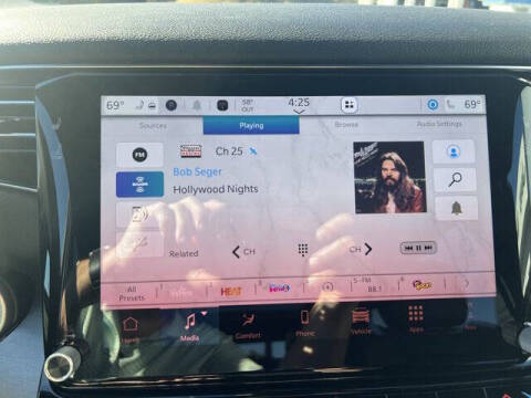 2025 Jeep Wagoneer Carbide