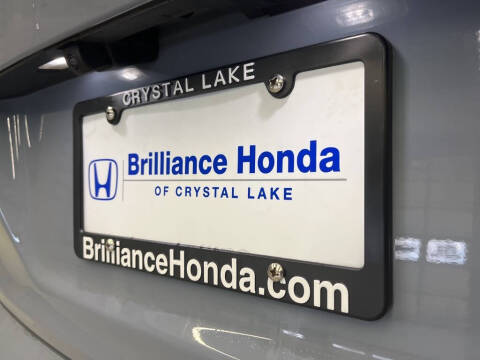 2022 Honda Pilot Touring w/Rear Captain's Chairs