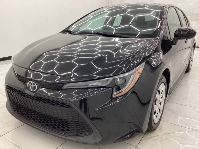 2022 Toyota Corolla LE's photo