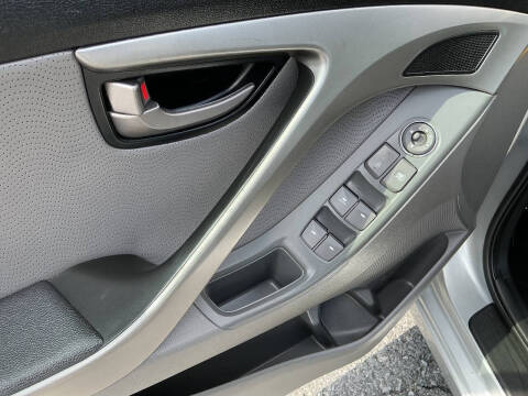 2012 Hyundai Elantra Limited