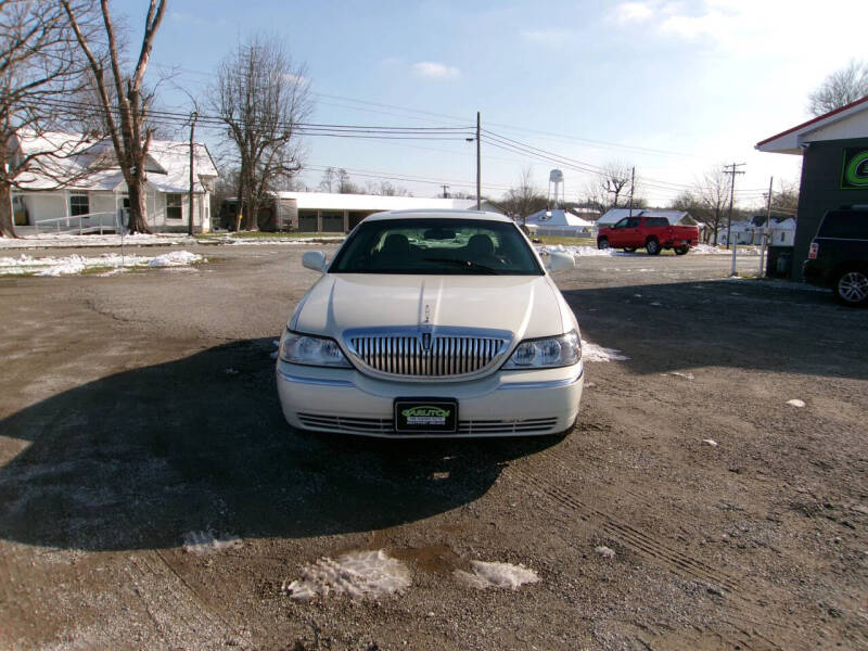 2007 Lincoln Town Car Signature Limited