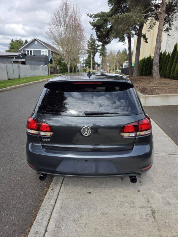 2010 Volkswagen GTI Base PZEV