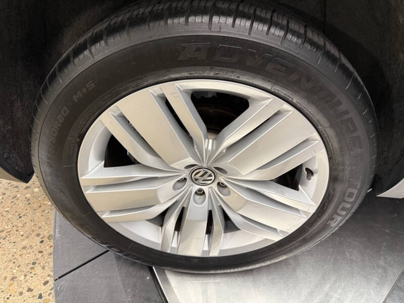 2019 Volkswagen Atlas V6 SE