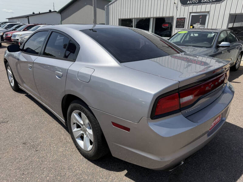 2014 Dodge Charger SE