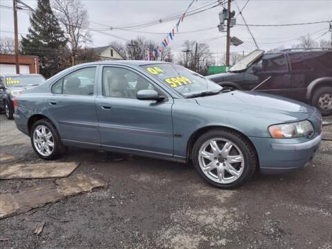 2004 Volvo S60 for sale at MICHAEL ANTHONY AUTO SALES in Plainfield NJ