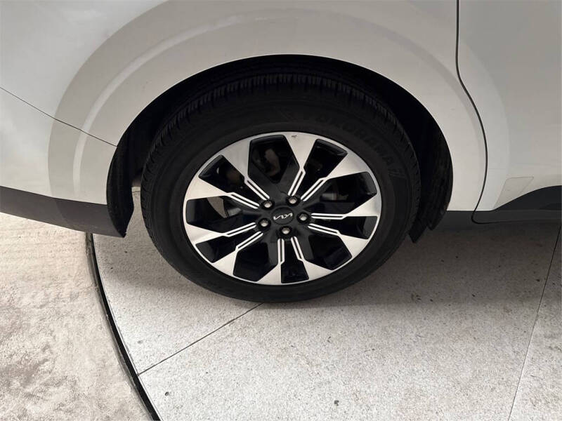 2022 Kia Carnival EX