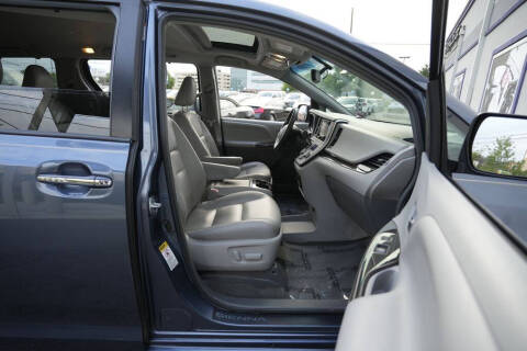 2017 Toyota Sienna