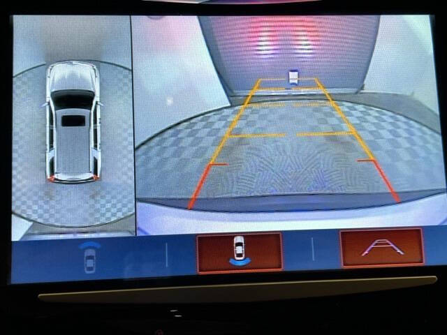 2020 Cadillac Escalade Standard