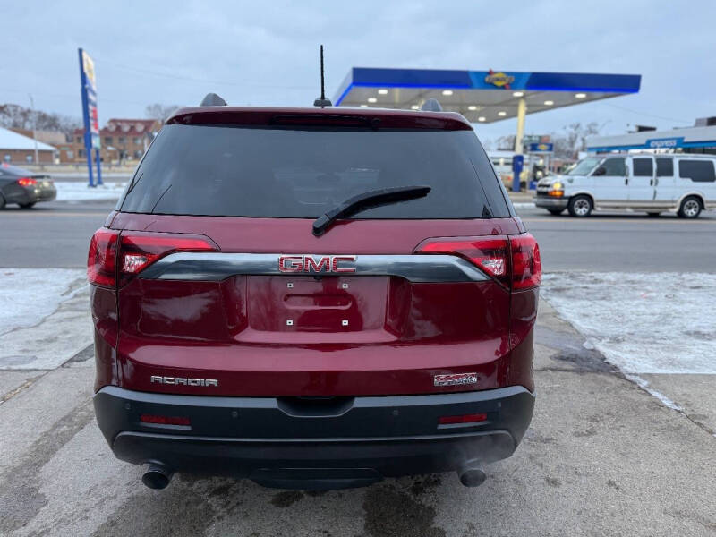 2018 GMC Acadia SLE-2