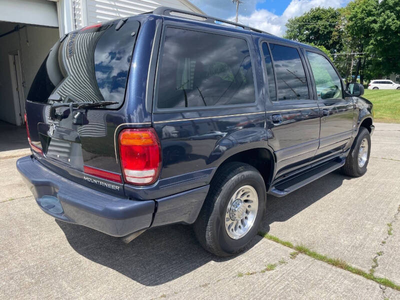 2001 Mercury Mountaineer