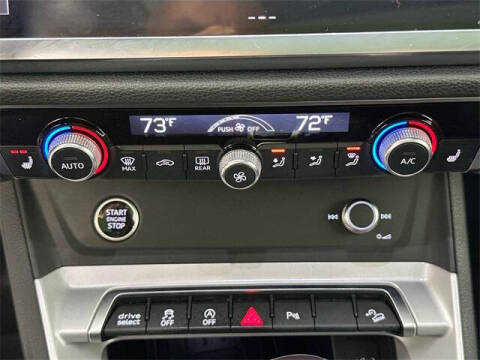 2024 Audi Q3 quattro S line Premium 45 TFSI