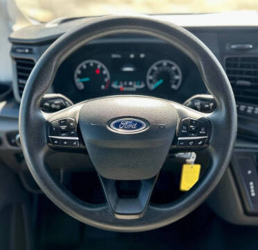 2024 Ford Transit 250