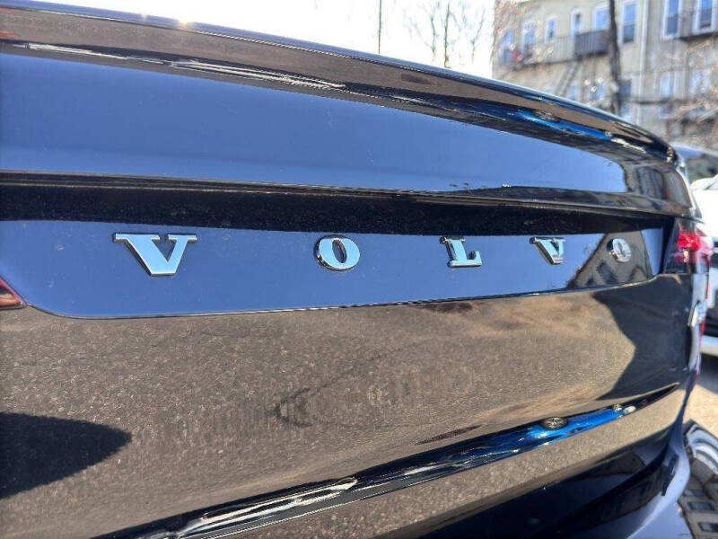 2022 Volvo S90 B6 Inscription