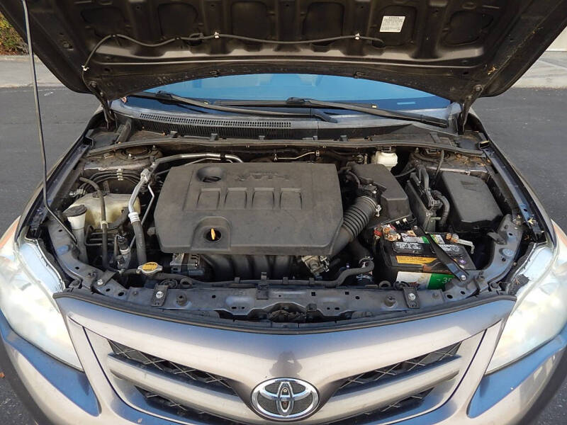 2012 Toyota Corolla LE