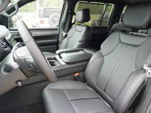 2024 Jeep Wagoneer L Carbide