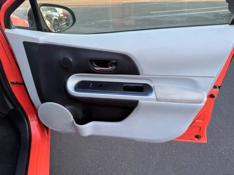 2012 Toyota Prius c Two