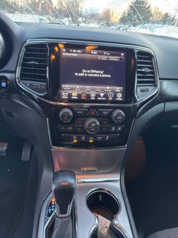 2020 Jeep Grand Cherokee Laredo E