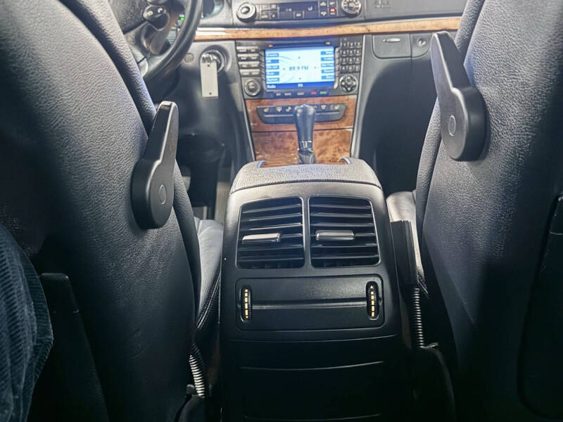 2008 Mercedes-Benz E-Class E 320 BlueTEC