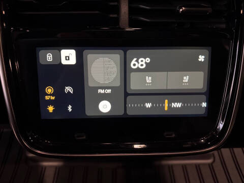 2024 Rivian R1T Adventure